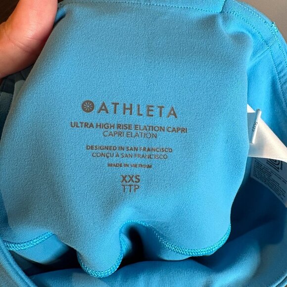 Athleta Ultra High Rise Elation Capri in Santorini Blue - Picture 5 of 6